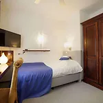 Hotel Dordrecht Отель 3*