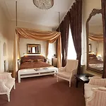 호텔 Hotel Dordrecht 3*