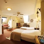 Hotel Dordrecht 3* Дордрехт