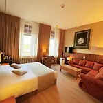 Hotel Dordrecht 3* 도르드레흐트