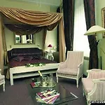 Hotel Dordrecht 호텔