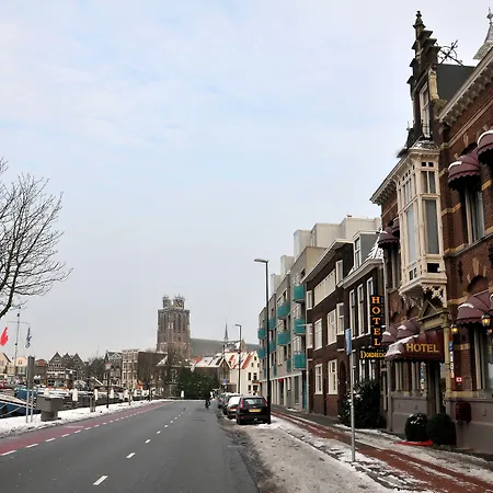 Hotel Dordrecht 3*