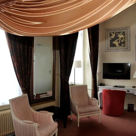 Hotel Dordrecht 3*
